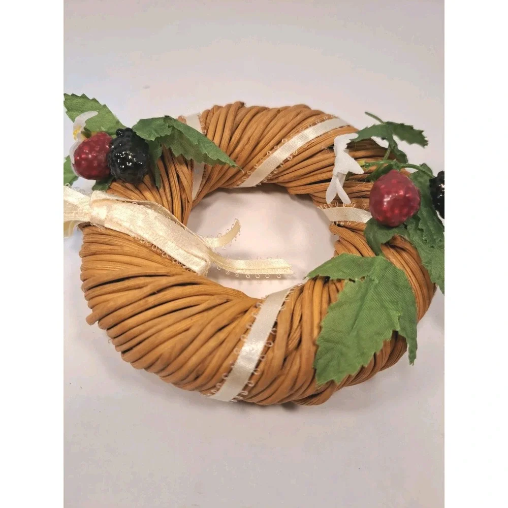Vintage Avon Spring Bloom Wreath and Raspberry Candle Lot Cute Country Kitchen